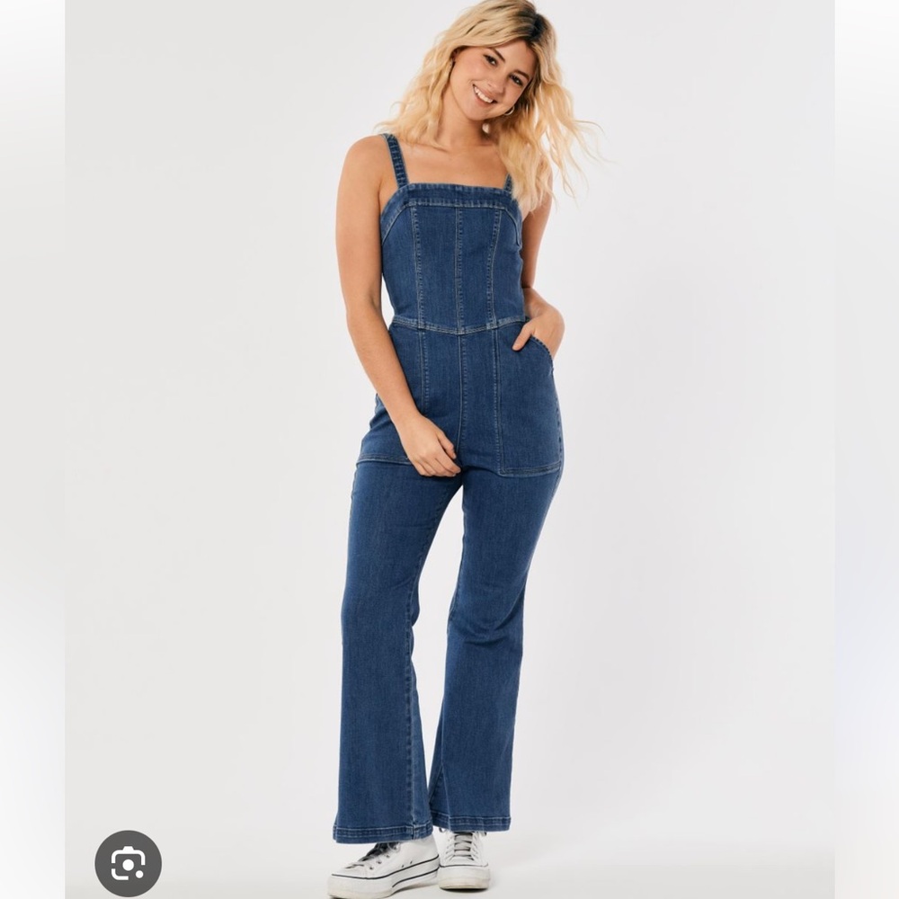NWT Hollister Denim Jumpsuit with Removable/Adjustable Straps XS